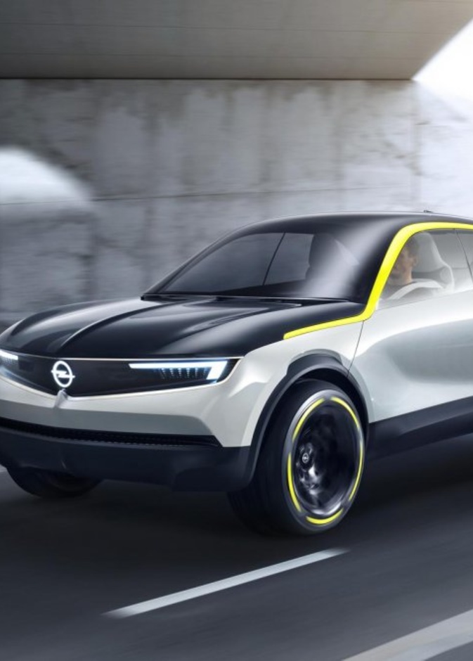 أوبل تكشف عن سيارتها الكهربائية GT X