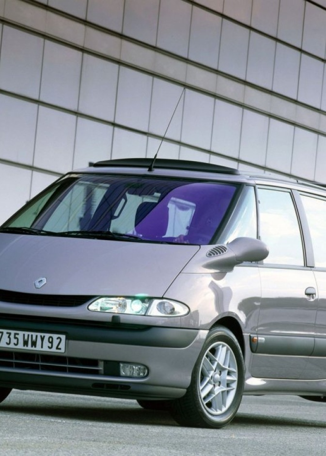 أنظمة أمان حديثة في سيارة Espace