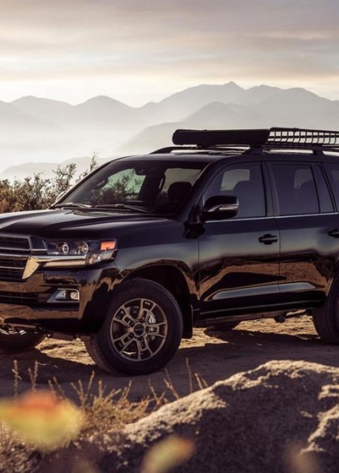 الإعلان عن نموذجين معدلين من land cruiser