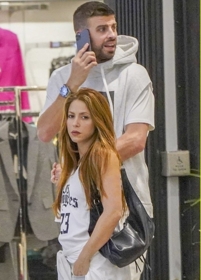 شاكيرا و بيكيه