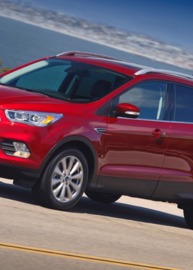  Escape من فورد تنافس سيارة RAV4 الجديدة