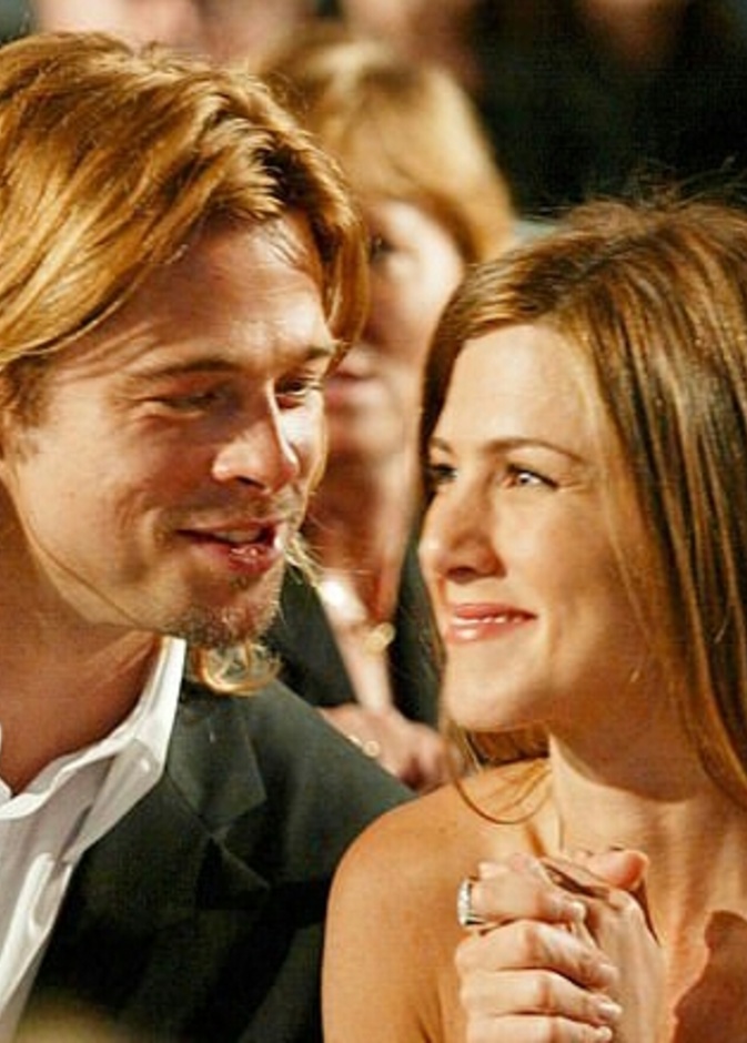 براد بيت و  جينيفر انيستون 