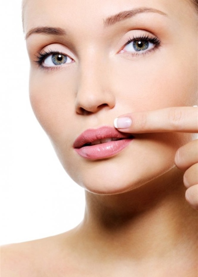  السواد حول الفم