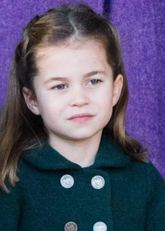 تشابه مذهل بين ليدي كيتي سبنسر والأميرة تشارلوت