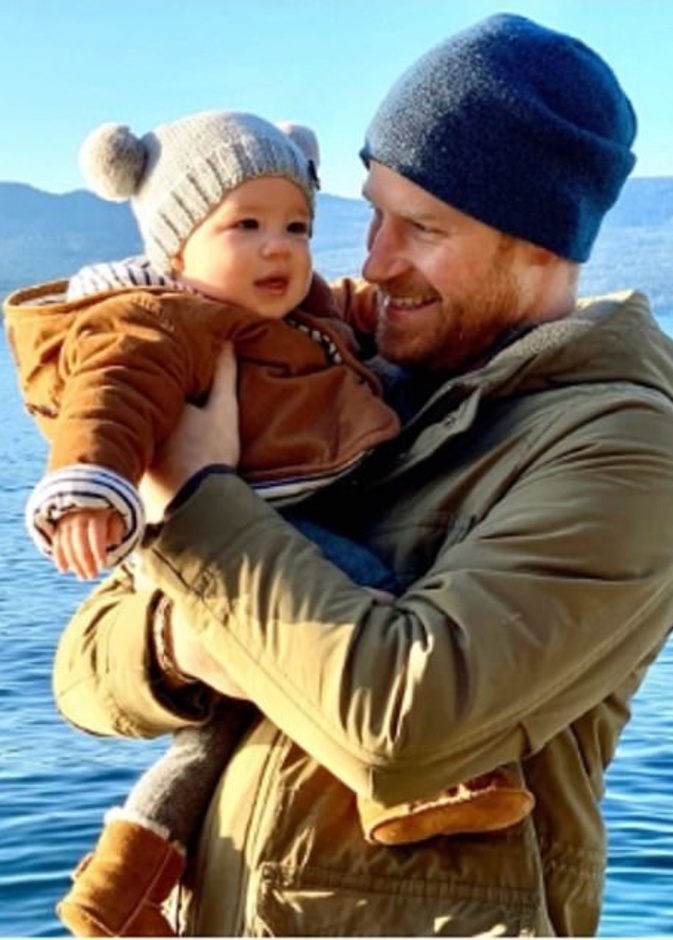 الأمير هاري وميغان ماركل أغدقا الهدايا على طفلهما