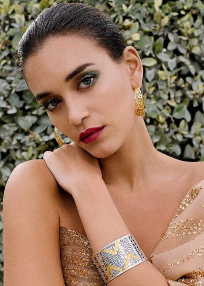 تصاميم عزة فهمي