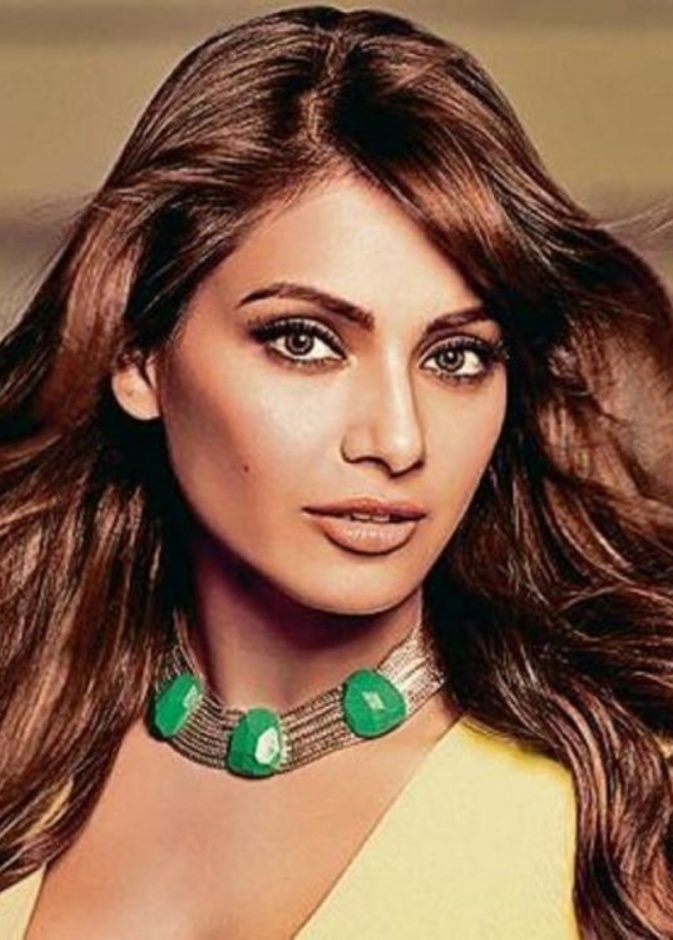 بيباشا باسو من مواليد 7 كانون الثاني 1979