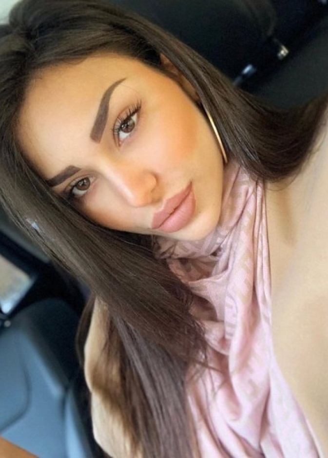 شاهدي بالصور شبيهة نادين نجيم هبة داغر