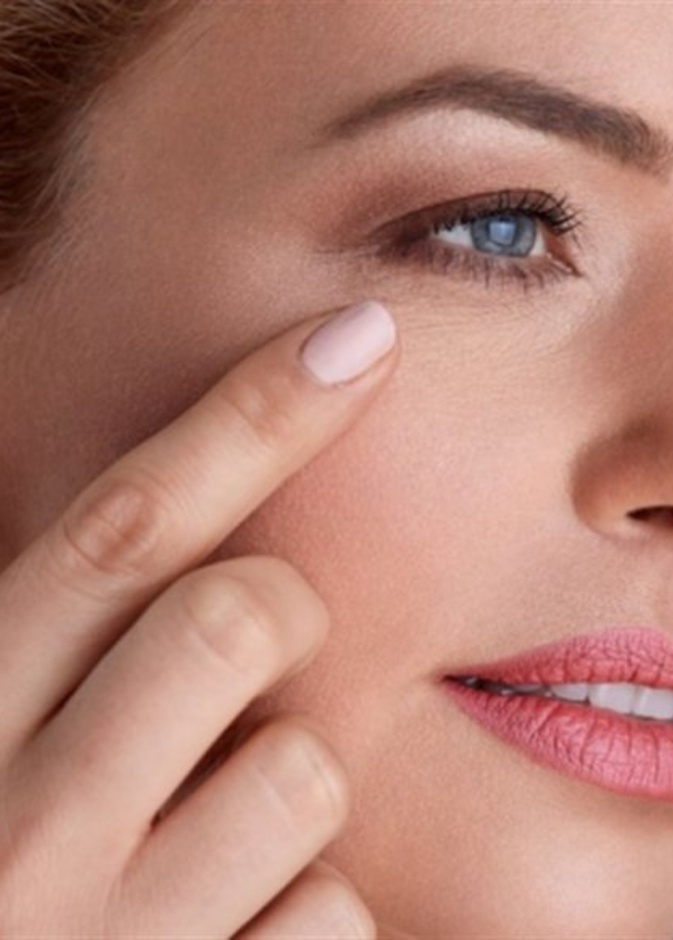  التخلص من التجاعيد جراحياً