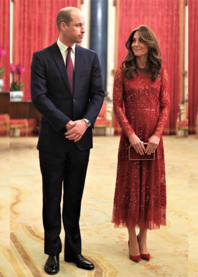 إطلالة مميزة لكيت ميدلتون والأمير ويليام في قصر بكنغهام