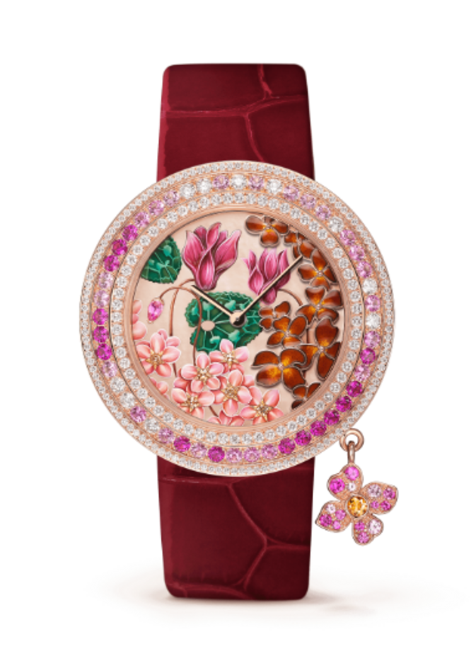 ساعات يد نسائية