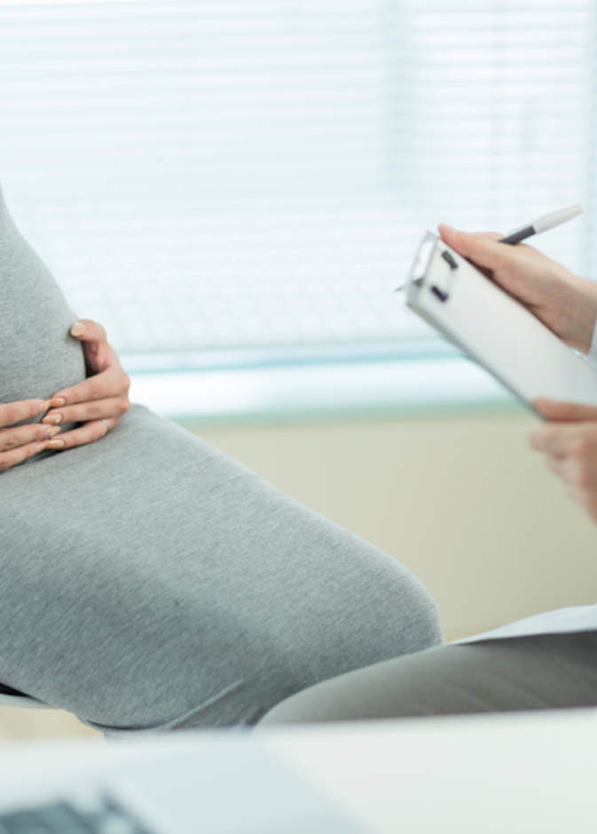 تأثير الإمساك على الحمل وكيفية علاجه