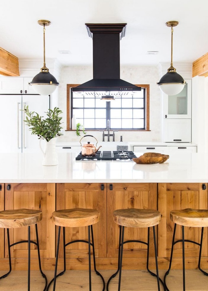 تصميم جزيرة مطبخ من الخشب بأسلوب كلاسيكي أنيق