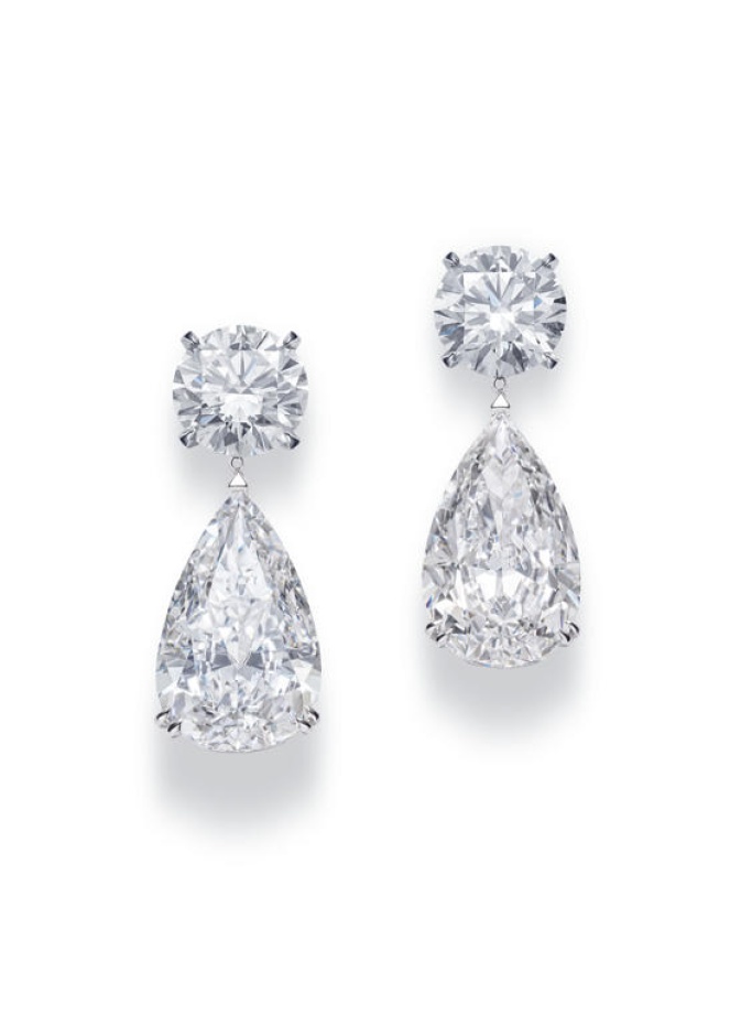 أقراط الماس 