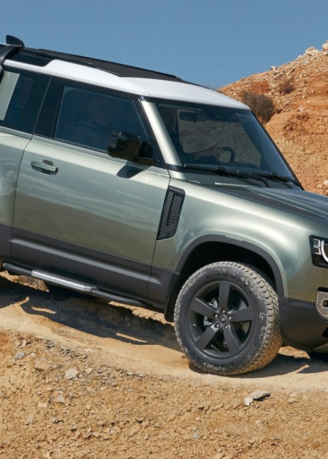 لاند روفر تشكف عن النموذج الجديد من سيارات Defender