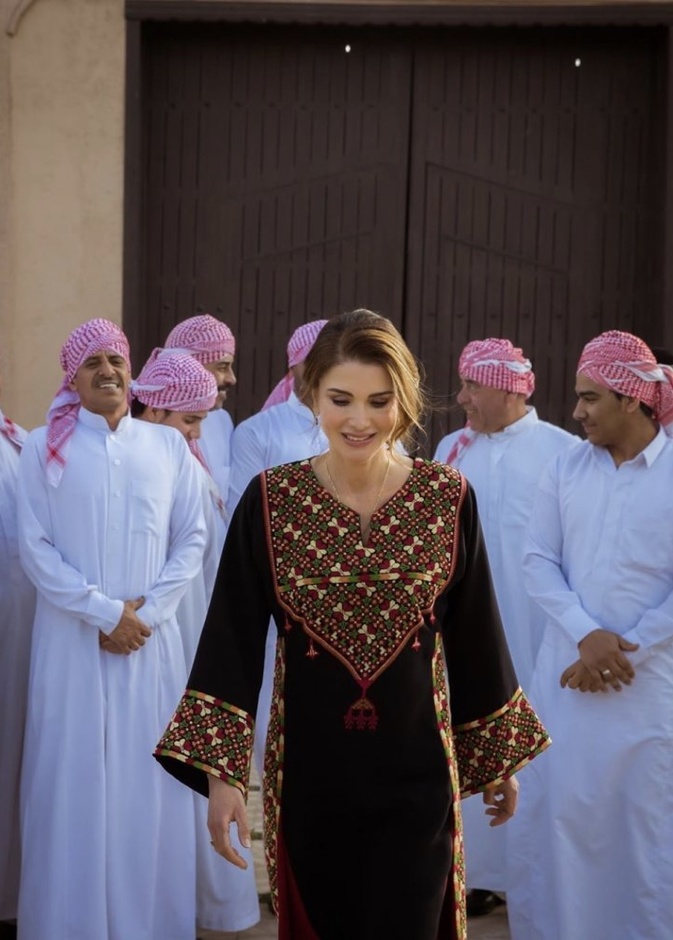 أحدث إطلالات الملكة رانيا في العقبة