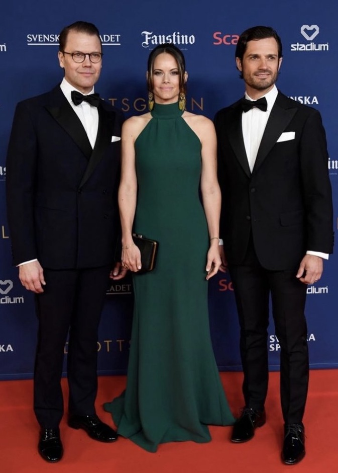الأميرة صوفيا برفقة الأمير دانييل والأمير كارل فيليب في حفل Sweden Sports Gala 2020 في ستوكهولم