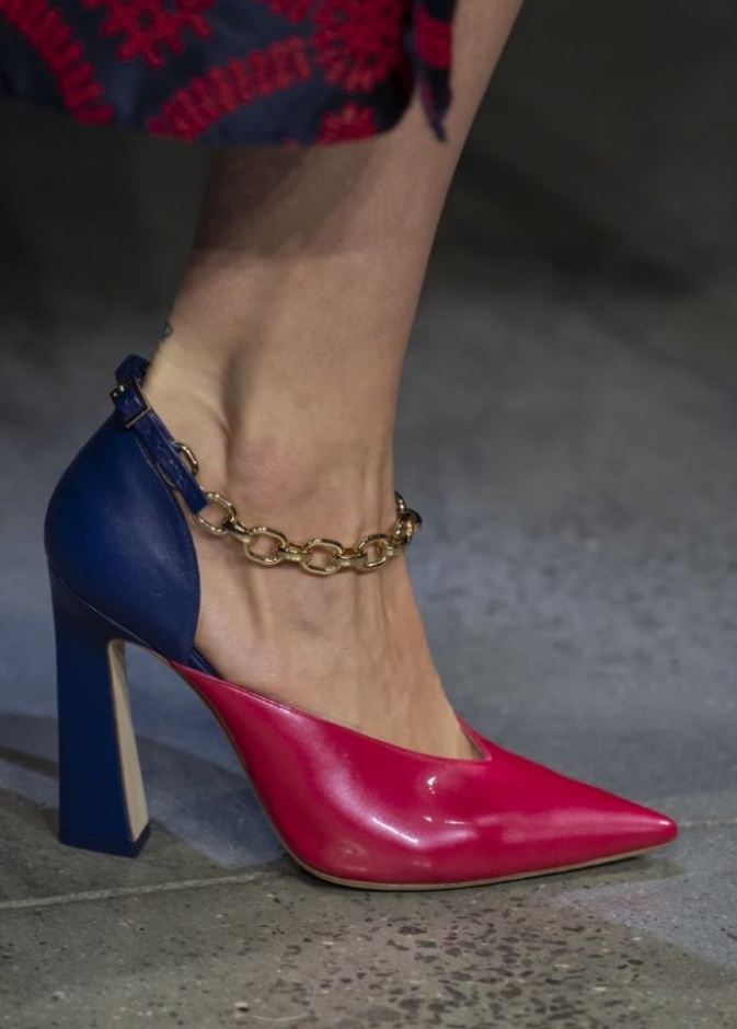 احدث صيحات الاحذية النسائية لربيع وصيف 2020 منTory Burch