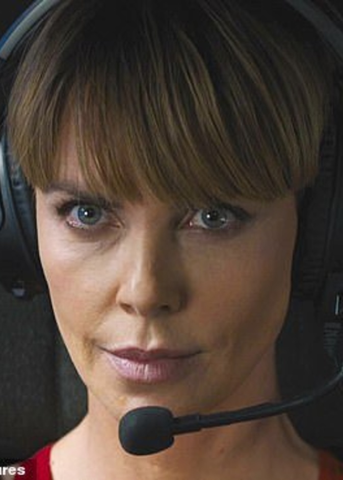 تشارليز ثيرون 