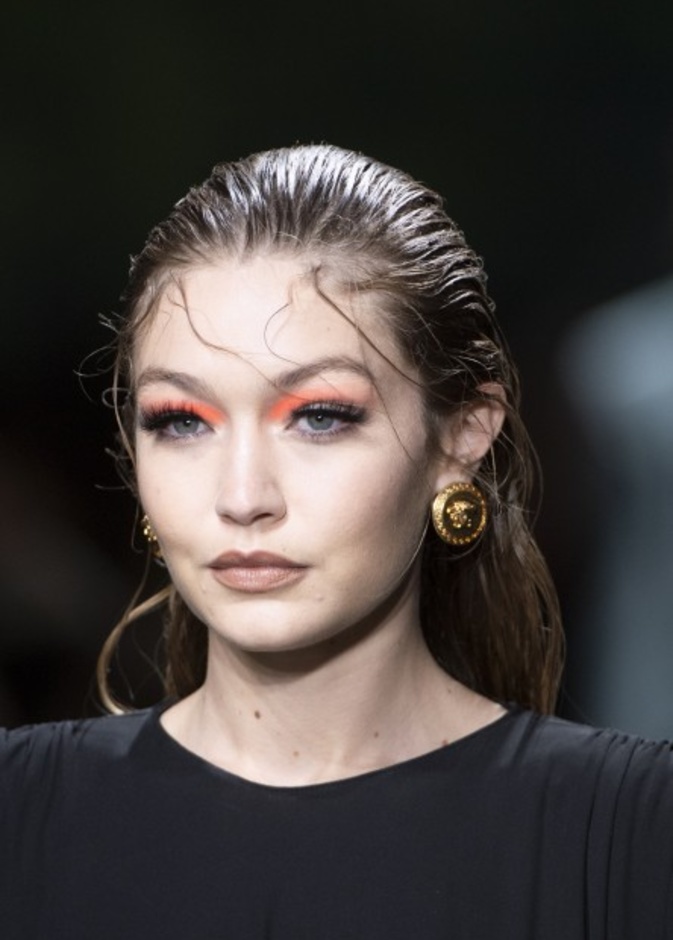 صور اخر صيحات المكياج 2020 مع الشفاه المخملية من دار Chloe