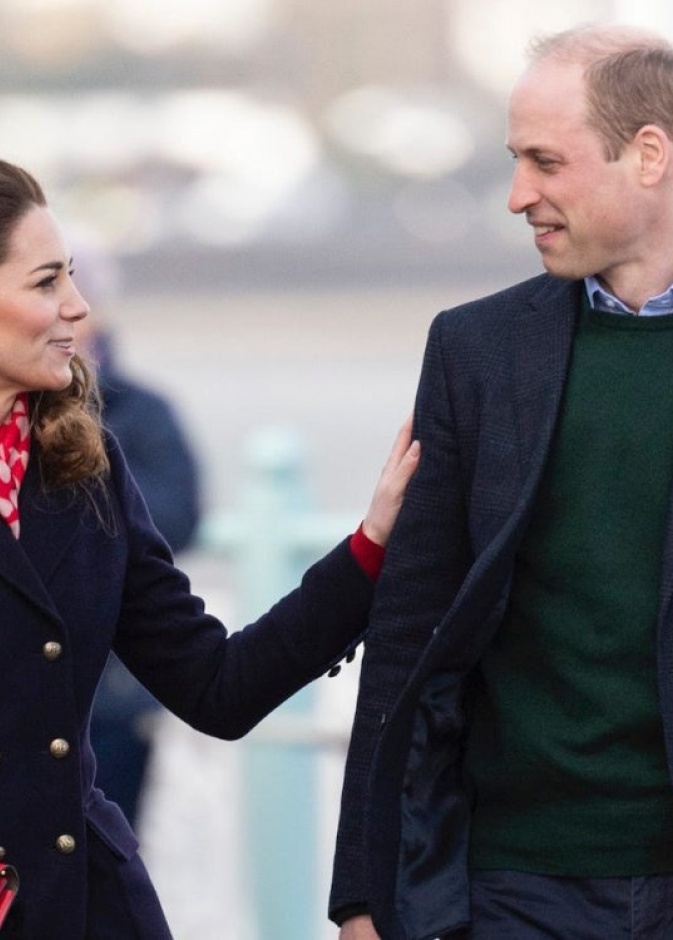 الأمير وليام وزوجته قلدا الأمير هاري وميغان ماركل