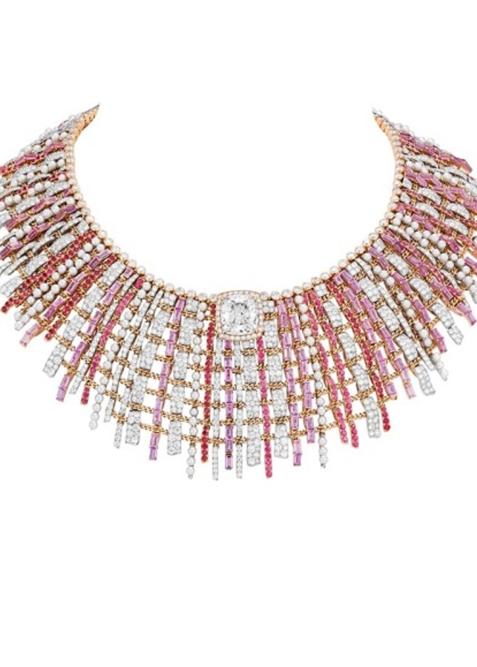 قلادة من بوشرون Boucheron