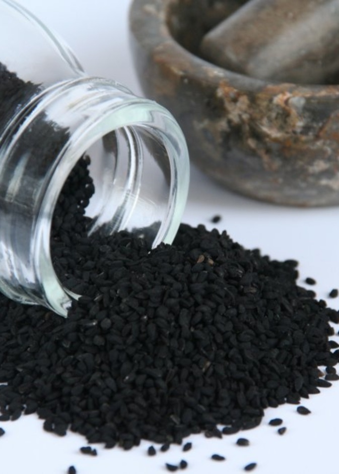  تساعد حبة البركة في التخلص من السموم في الجسم