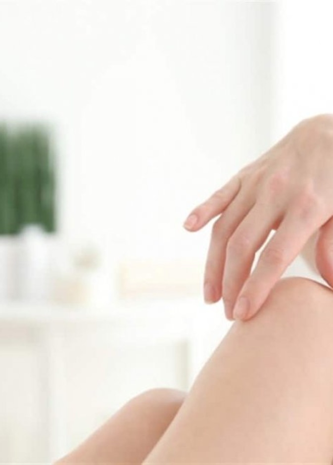 من أهم أسباب الخضوع لعملية تجميل الركبة هي التقدم في العمر