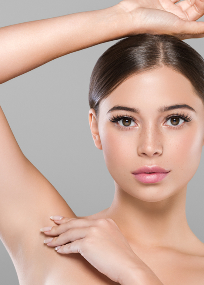 اسباب سواد الابط وكيفية التخلص منه بطرق طبيعية