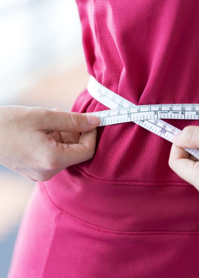 تعرفي على فوائد وأضرار عملية شد البطن بعد الولادة الطبيعية وأهم النصائح المفيدة لك