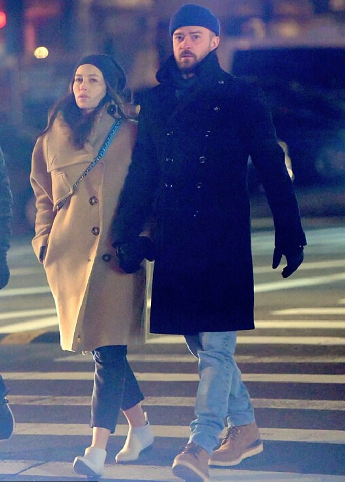 جاستن تيمبرليك و جيسيكا بيل 