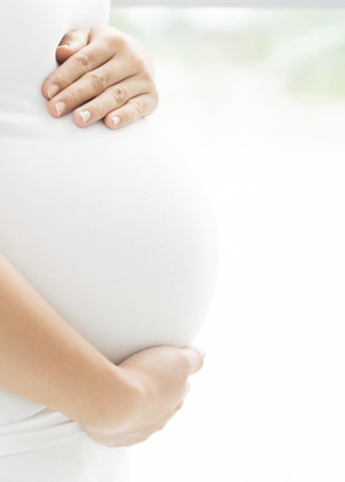 فوائد التمر للحامل في الشهر الرابع