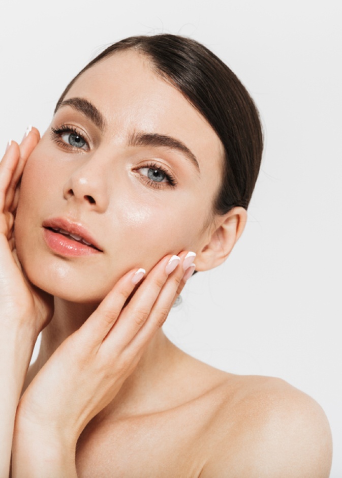 قومي بإزالة شعر الجسم باستخدام الطريقة الروسية