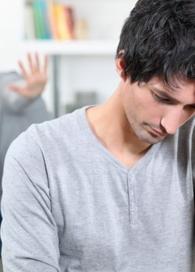 اسباب هروب الرجل من العلاقة العاطفية