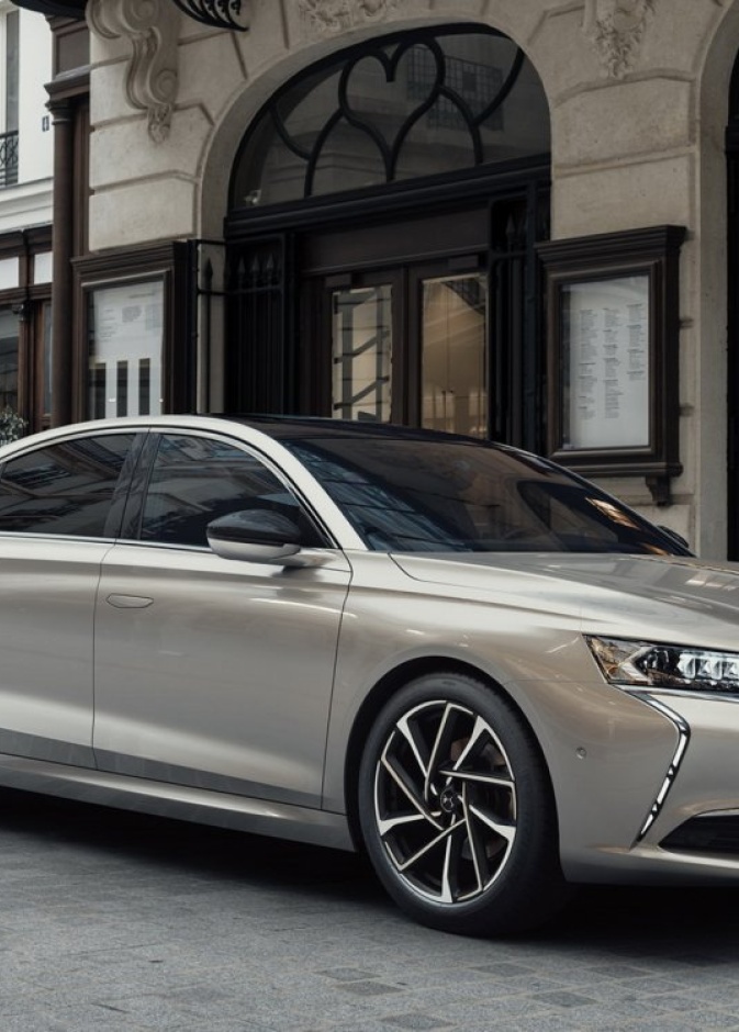 إضافات ومميزات كثيرة في سيارة دي اس 9