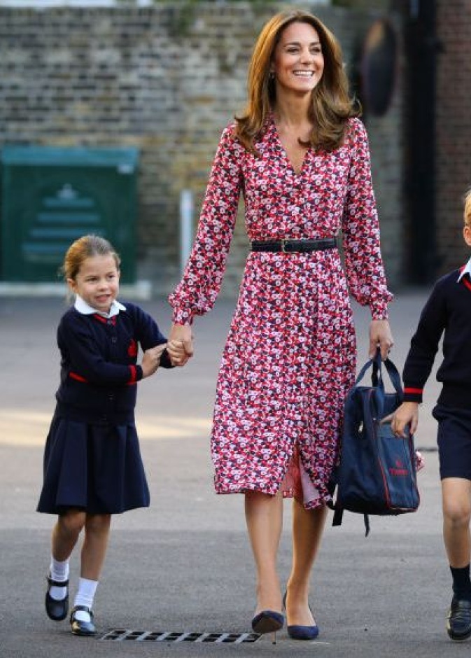 هل تضطر دوقة كامبريدج لعدم إرسال الأمير جورج والأميرة شارلوت إلى المدرسة بسبب كورونا؟ 