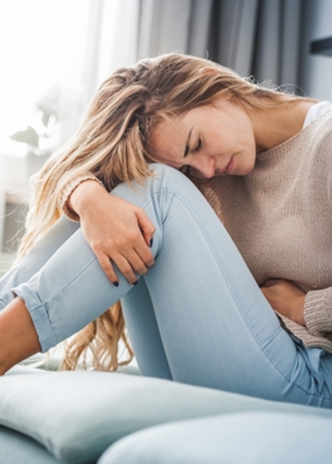 هل تعتبر غازات البطن من علامات الحمل