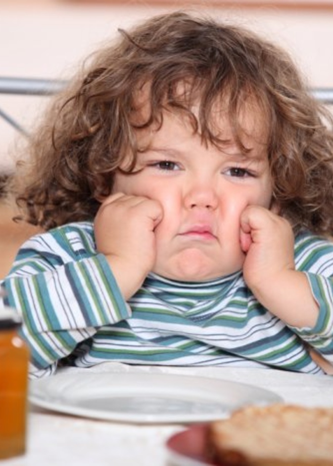 اسباب السمنة عند الاطفال وطرق علاجها وكيفية تجنبها