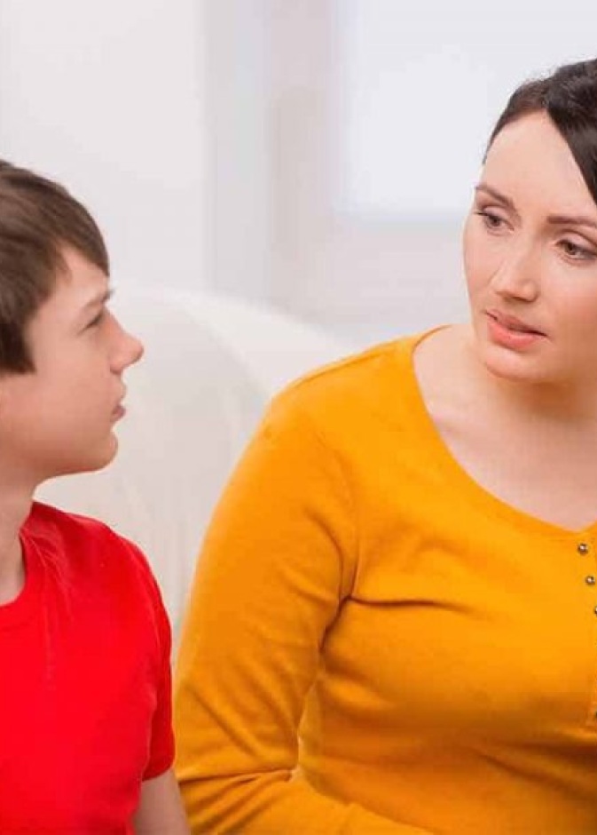 كيف تتعامل الام مع كذب الابناء امام الاخرين