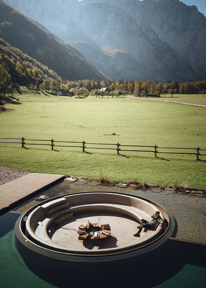 سلوفينيا تقدم برنامج مكافحة الإجهاد لتجديد الطاقة واسترخاء الجسم والعقل والروح