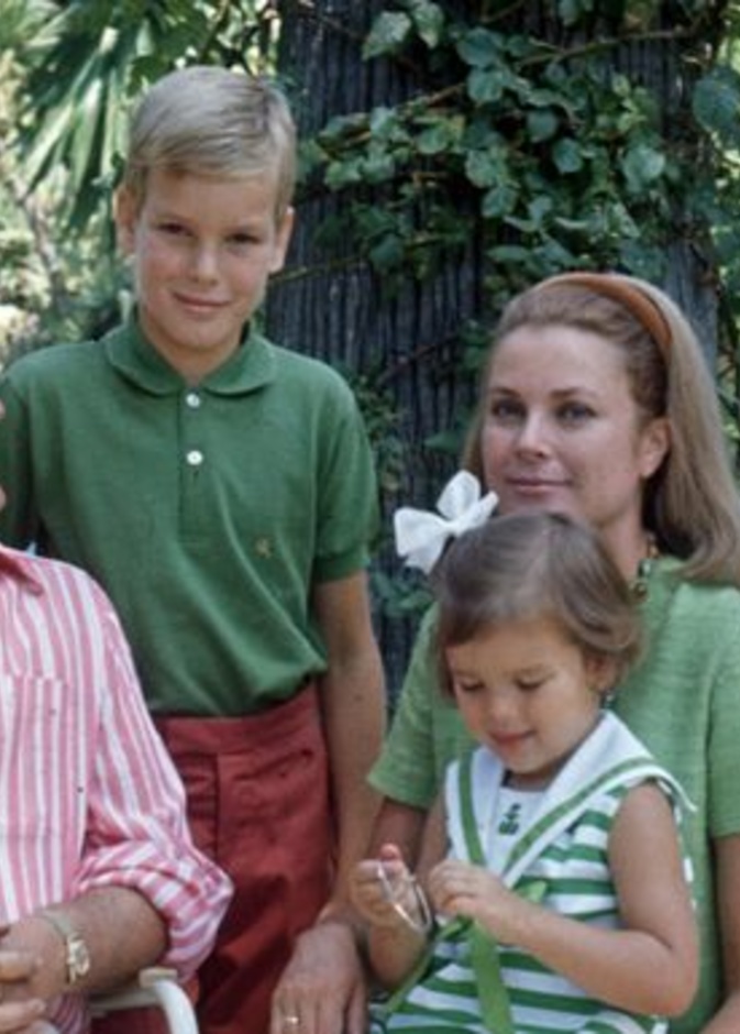 تعرف على أفراد عائلة موناكو الملكية