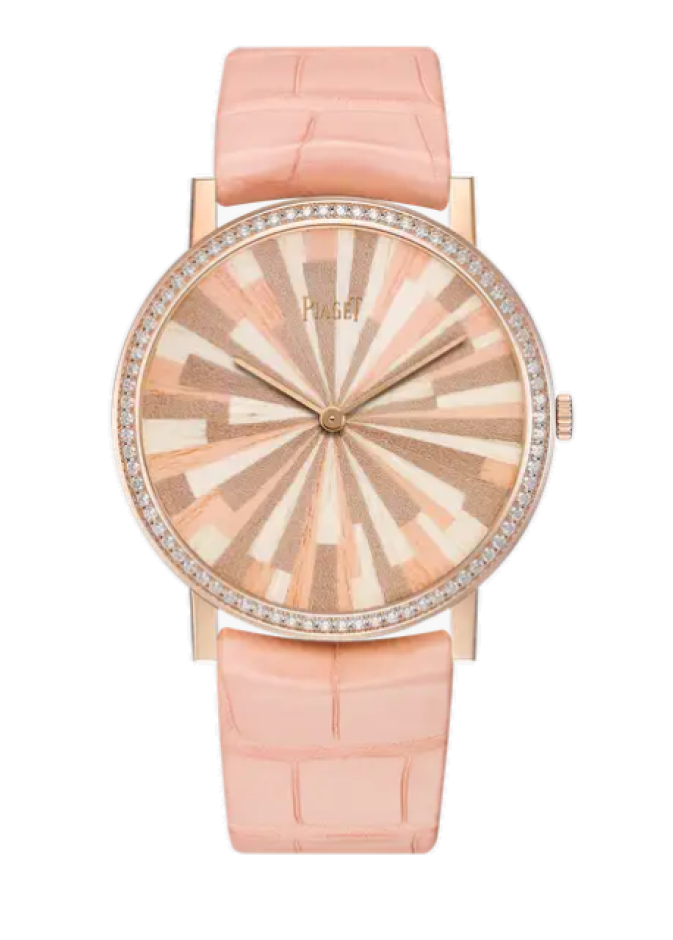 ساعة نسائية عملية 