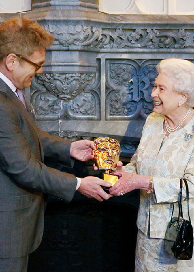 ما هي الحفلات التي يسمح للعائلة المالكة حضورها؟