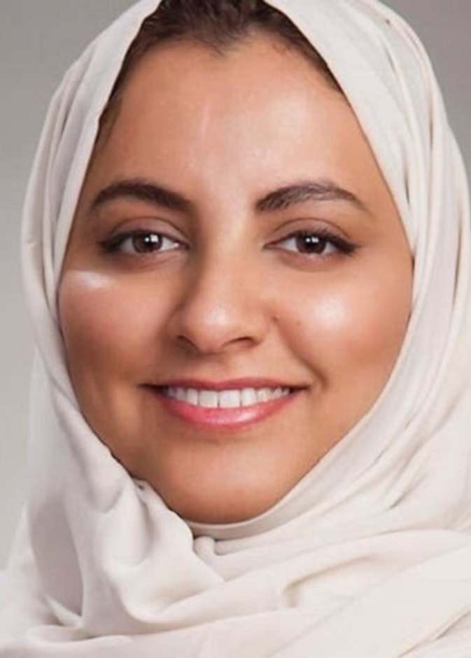  الباحثة وفاء الطلحي