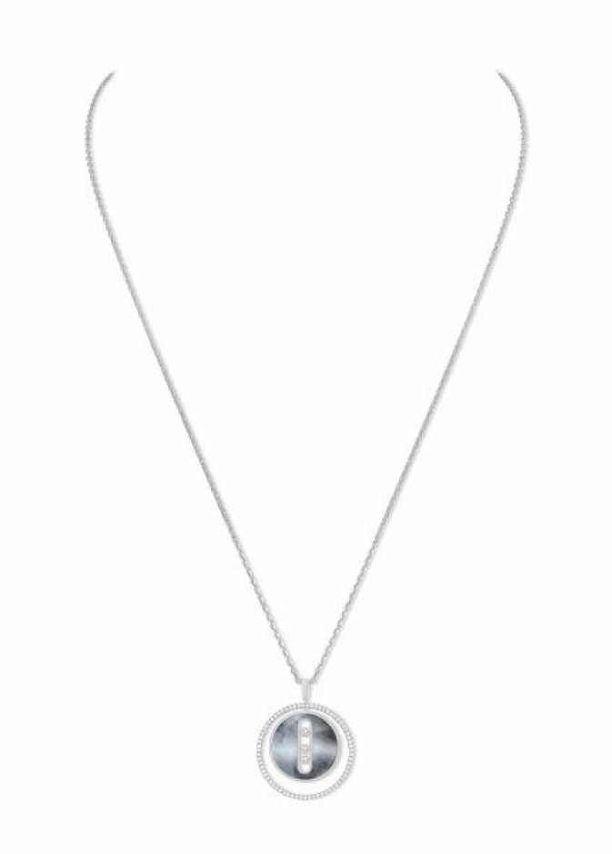  قلادة بنيّة بِلون خشب الزيريكوت