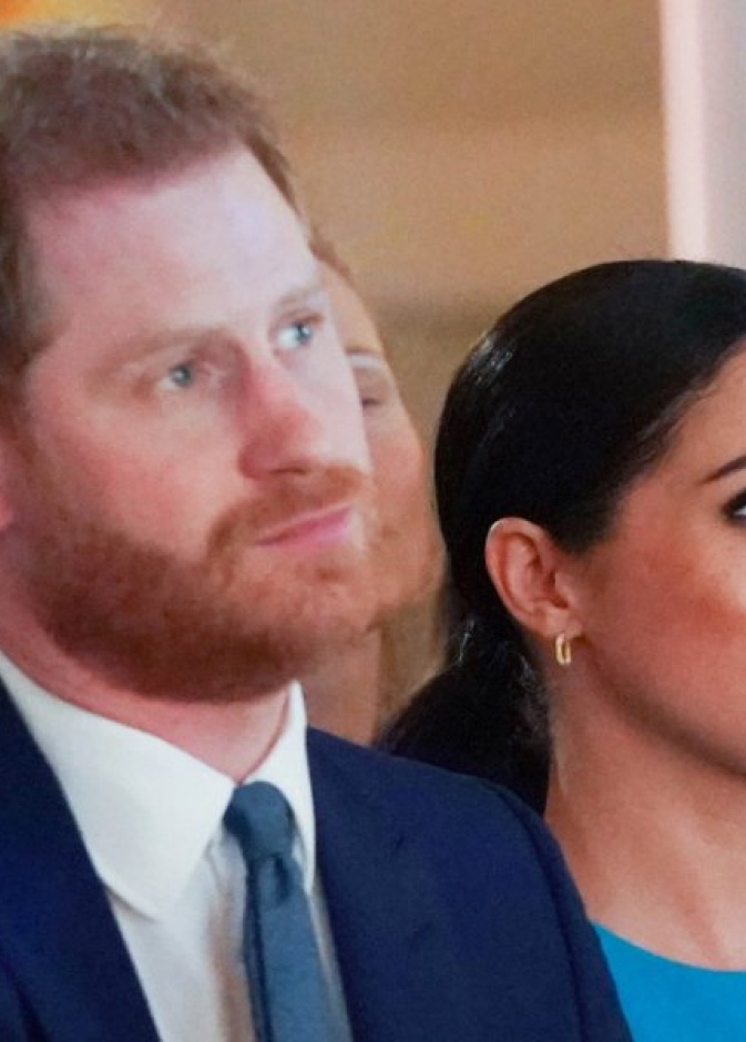 الأمير هاري وميغان ماركل يستضيفان "غداء وداع" للعاملين في مكتبهما بقصر باكنغهام