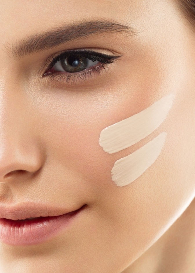  غيري كريم الأساس عندما يتغير لونه