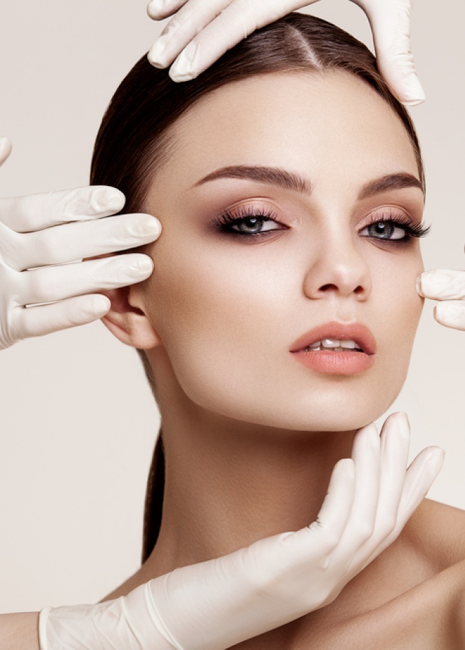  إليك أهم 3 عمليات تجميلية لا تستغني عنها المرأة