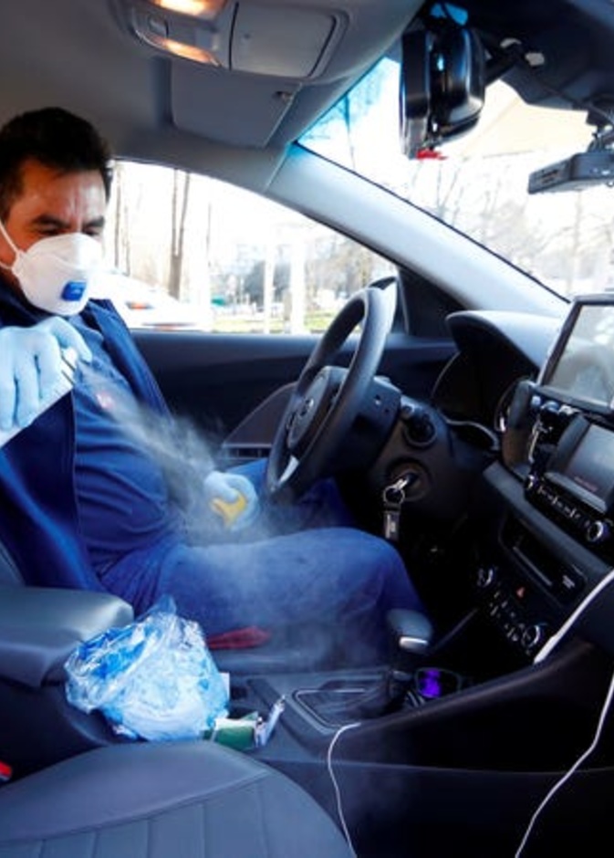تعقيم السيارة من كورونا