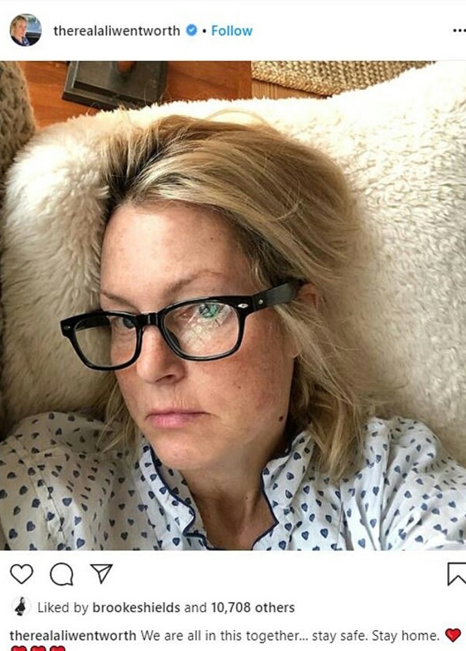 آلي وينتوورث 